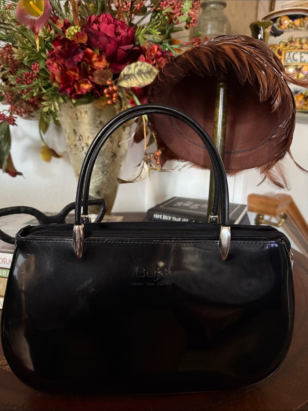 Beijo Purse Black Patent Leather Vintage Y2K